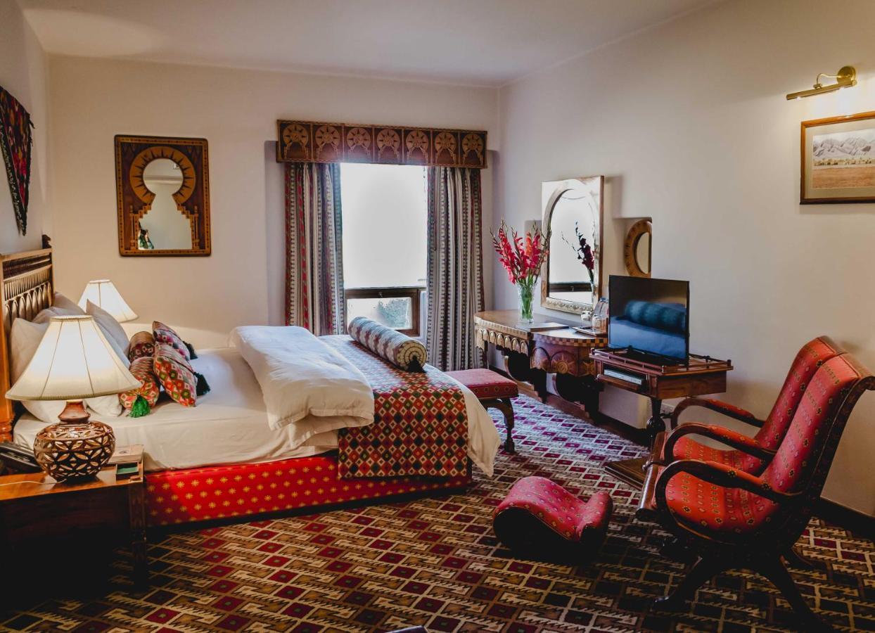 Quetta Serena Hotel Buitenkant foto