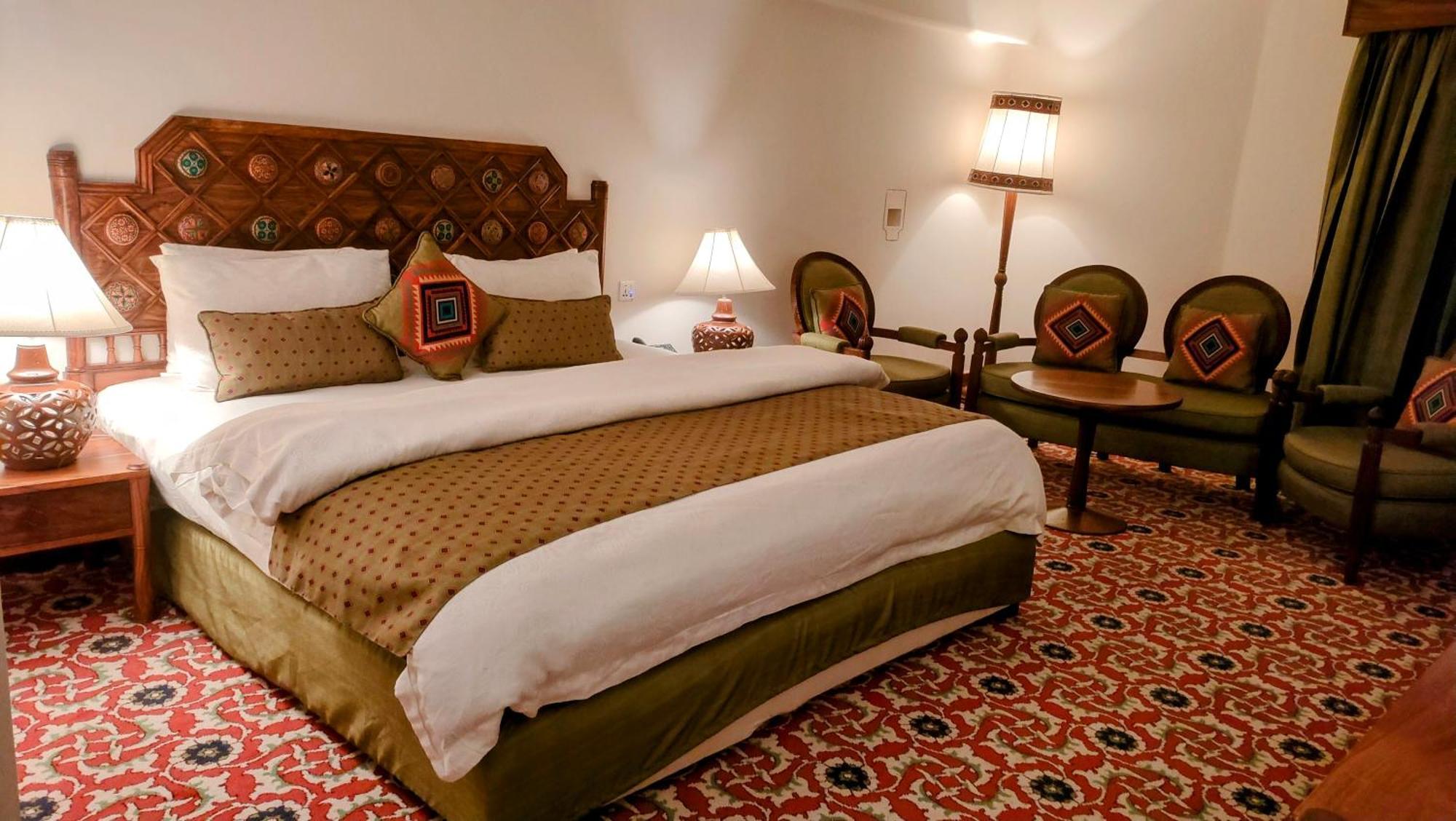 Quetta Serena Hotel Buitenkant foto