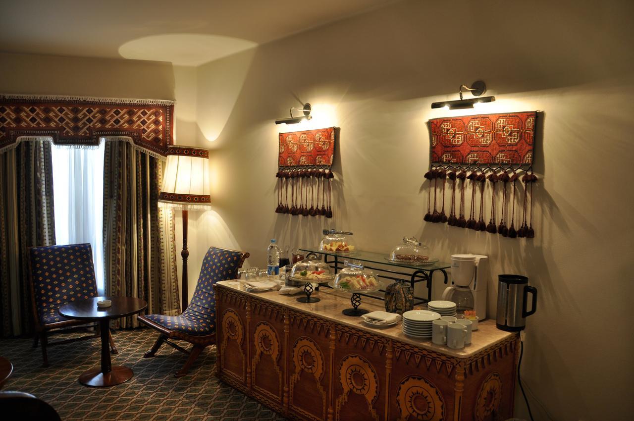 Quetta Serena Hotel Buitenkant foto