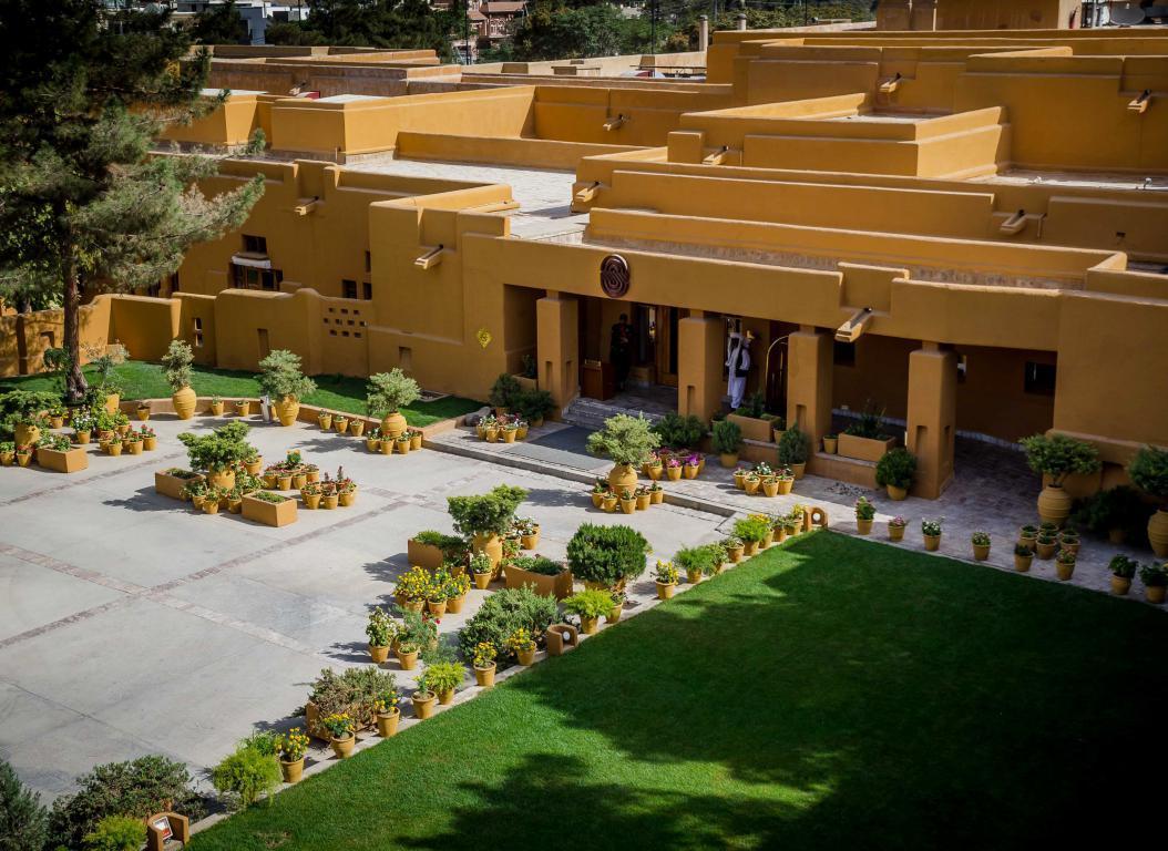 Quetta Serena Hotel Buitenkant foto